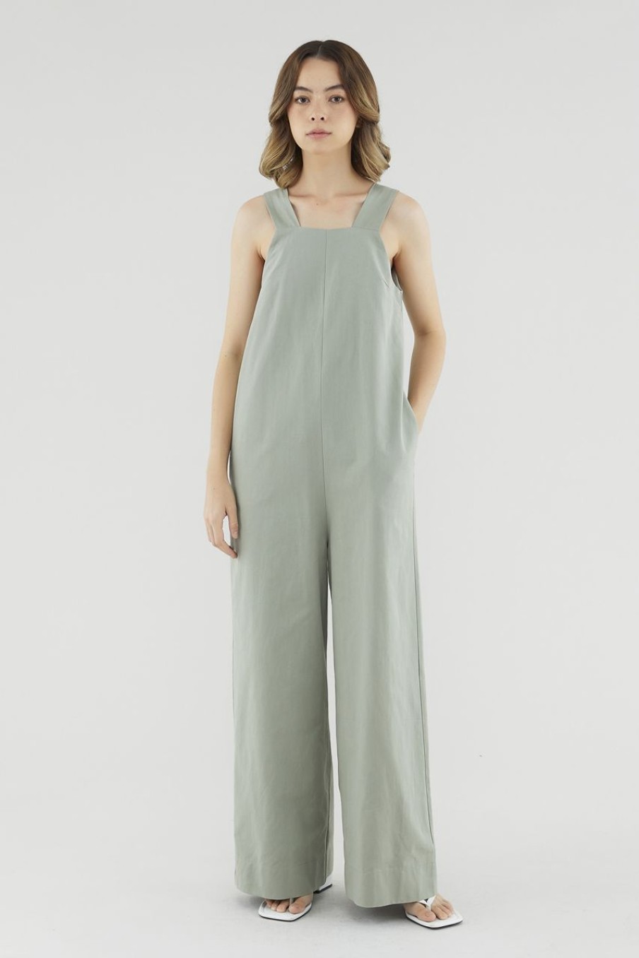 Women The Editor's Market Jumpsuits | Javiera Back Cut-Out Jumpsuit Sage