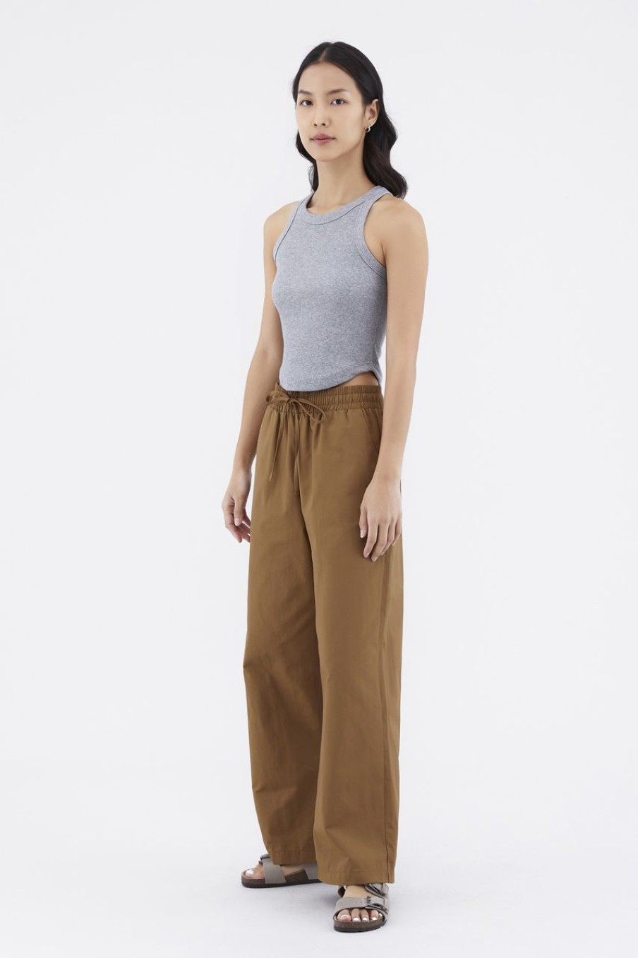 Women The Editor's Market Tops | Merda Curve Hem Tank Pebble