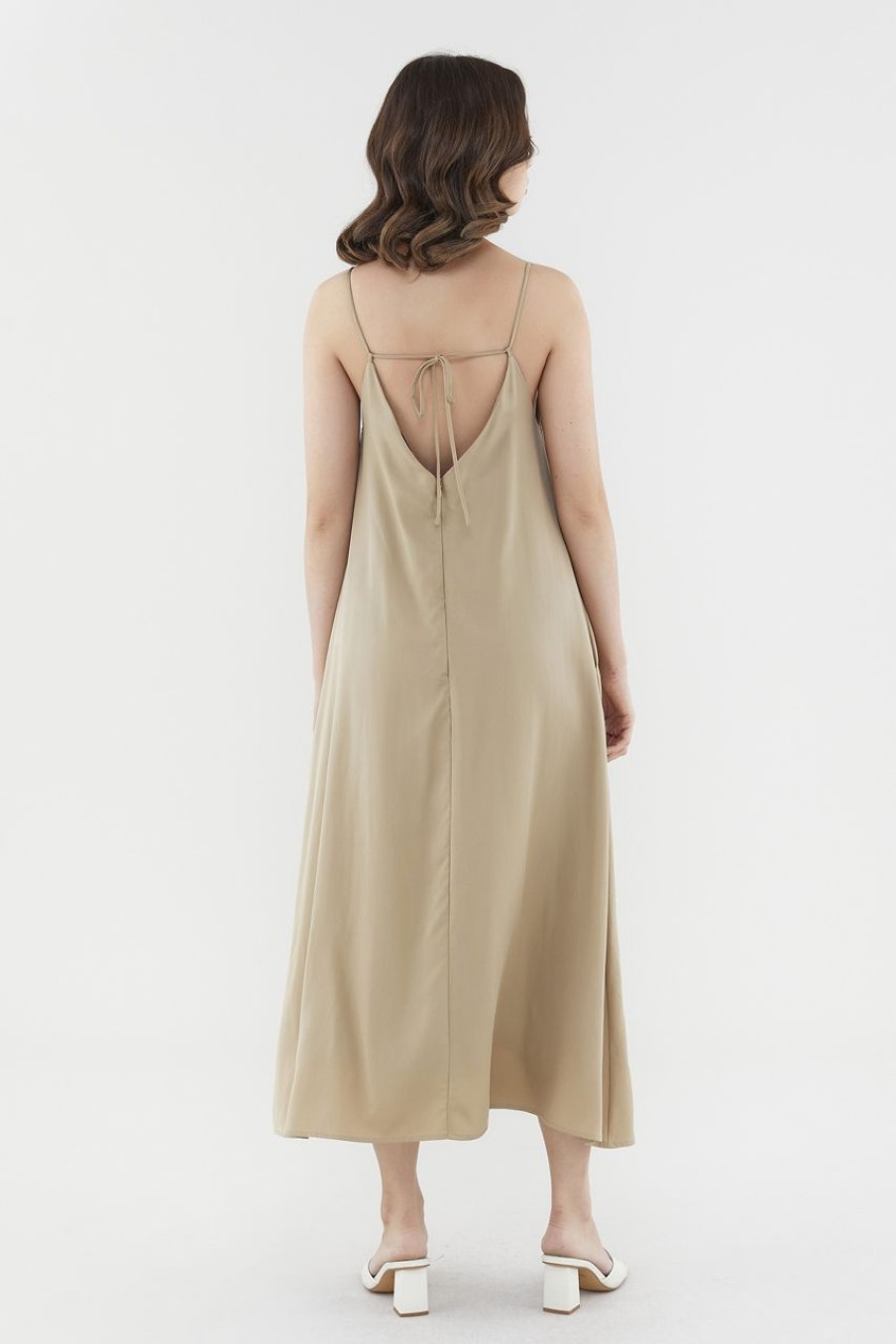 Women The Editor's Market Dresses | Kinsley Tie-Back Dress Khaki