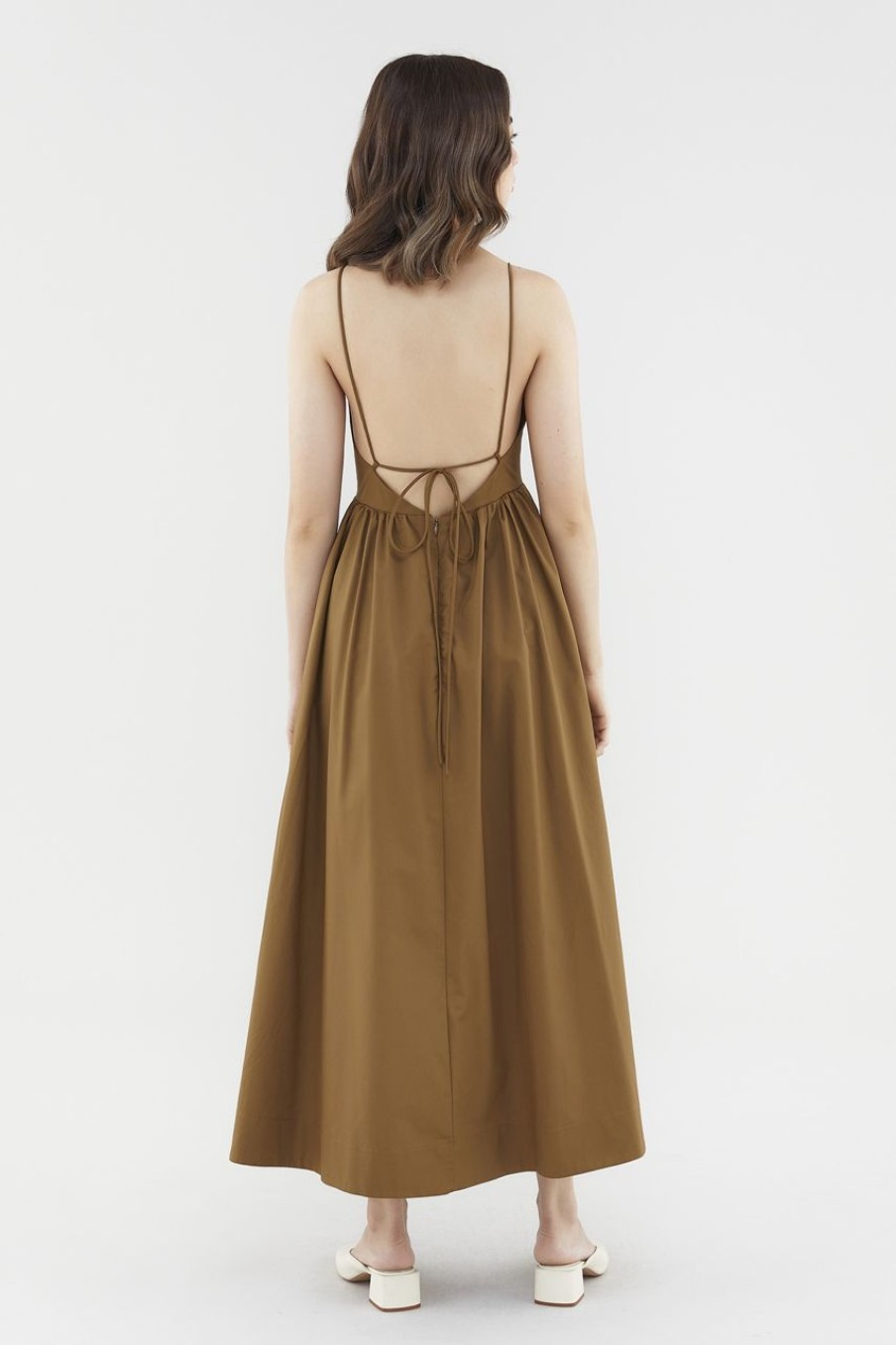 Women The Editor's Market Dresses | Aureelia Tie-Back Dress Walnut