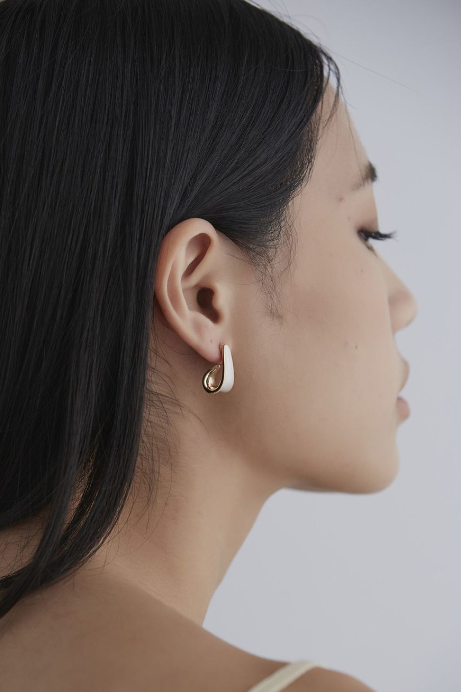 Women Afterall Earrings | Gia Earrings White