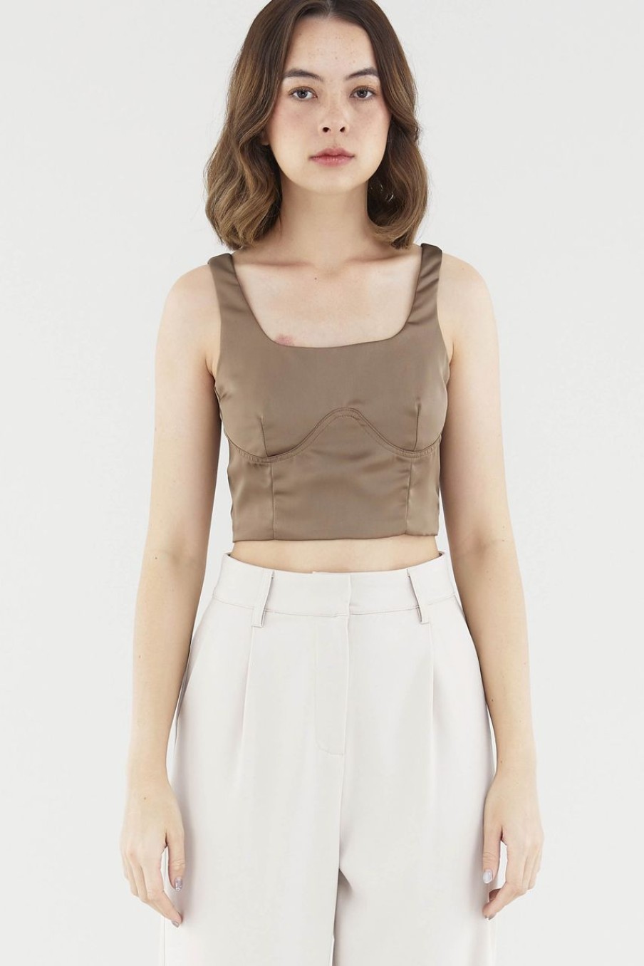 Women The Editor's Market Tops | Ari Bustier Top Hazelnut