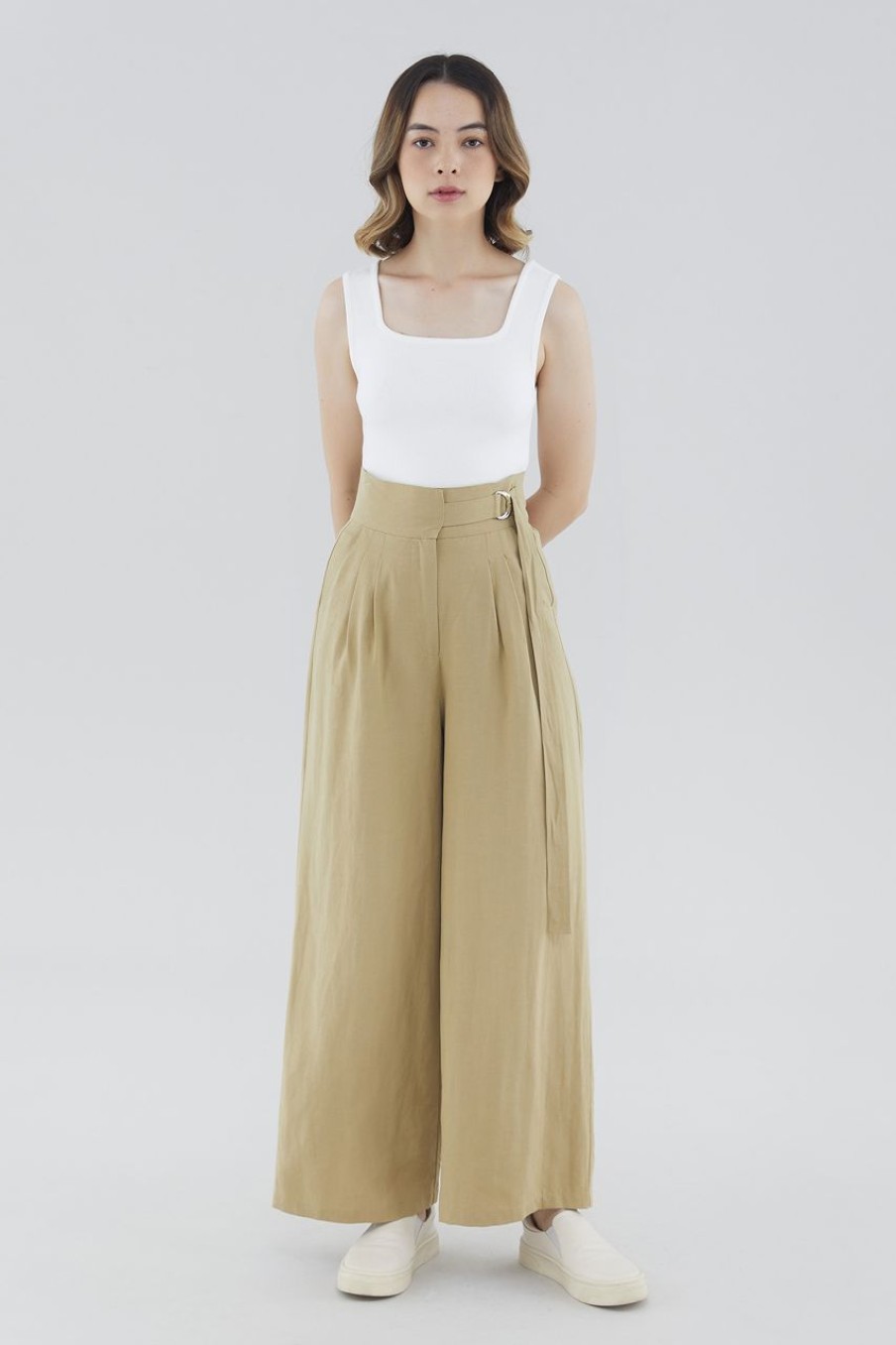 Women The Editor's Market Pants | Omyra Belted Pants Husk