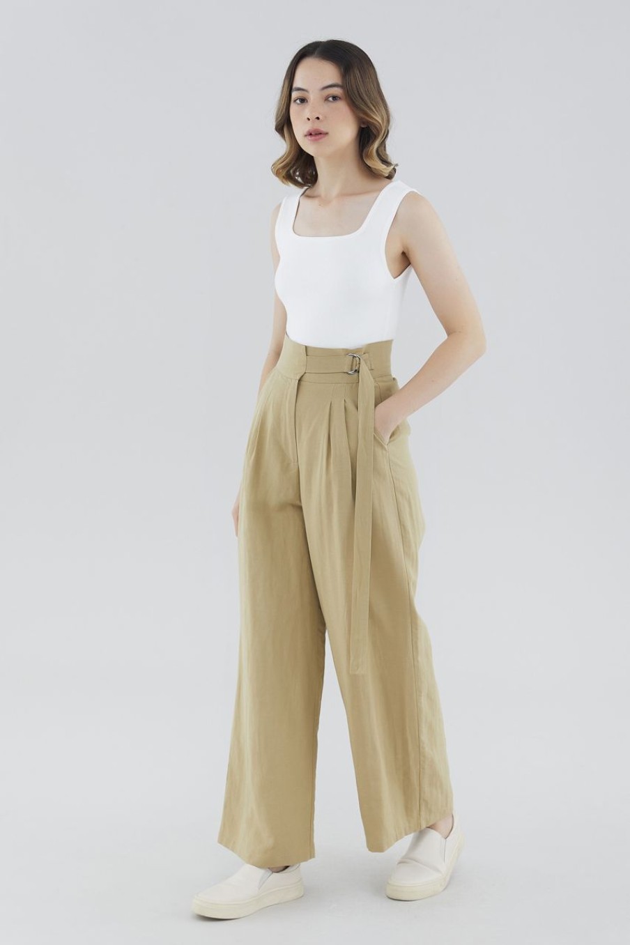 Women The Editor's Market Pants | Omyra Belted Pants Husk