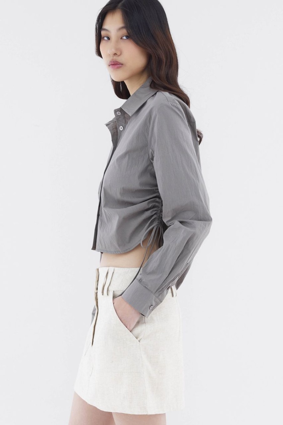 Women The Editor's Market Tops | Elowen Side-Ruch Crop Shirt Hojicha