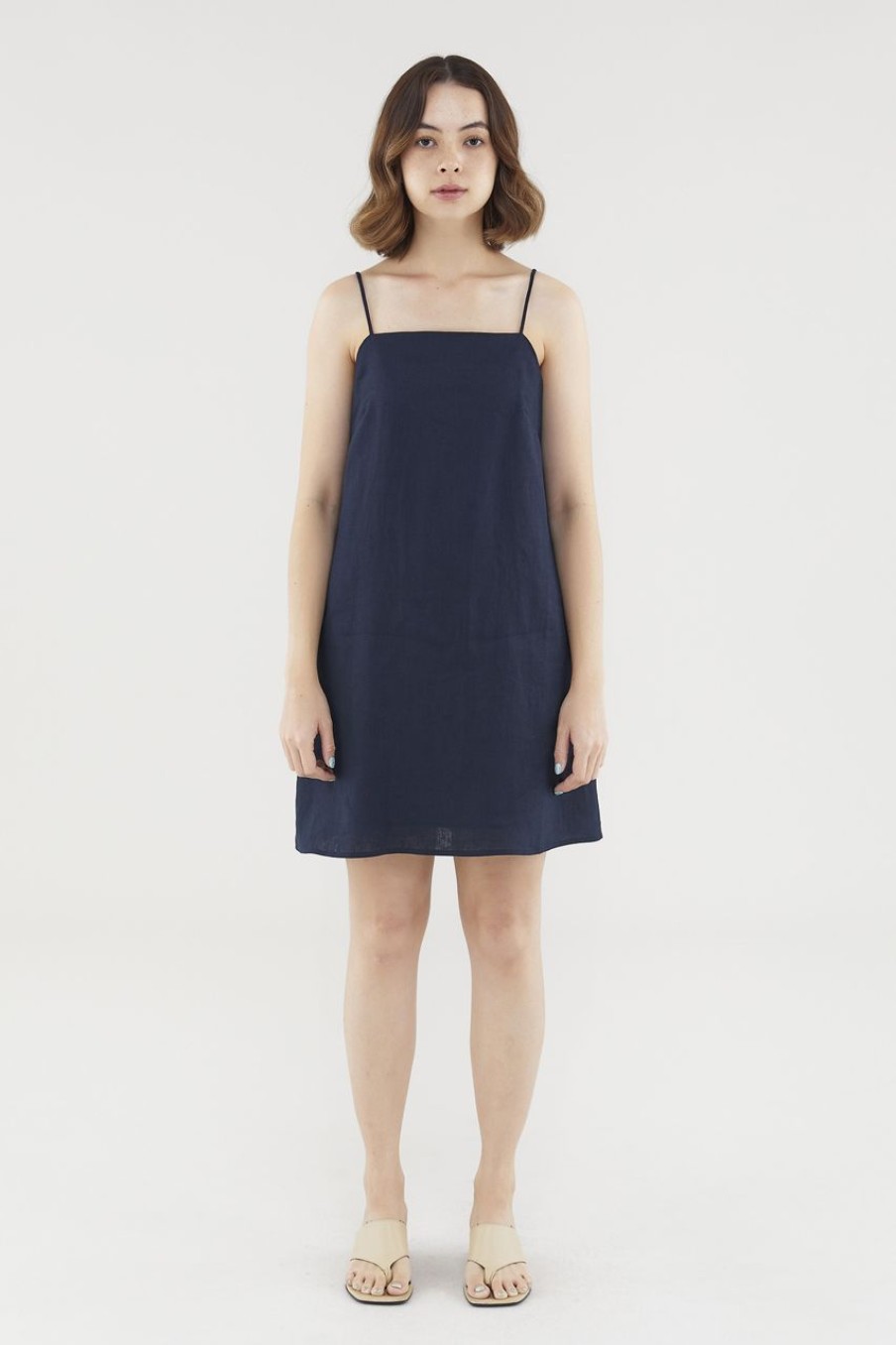 Women The Editor's Market Dresses | Aurova Linen Back-Tie Dress Navy Blue