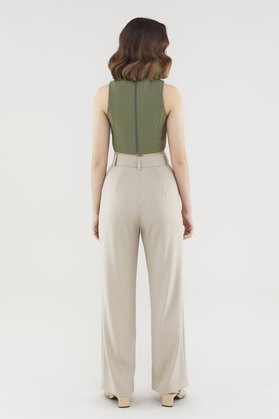 Women The Editor's Market Tops | Afiya Crop Top Moss Green