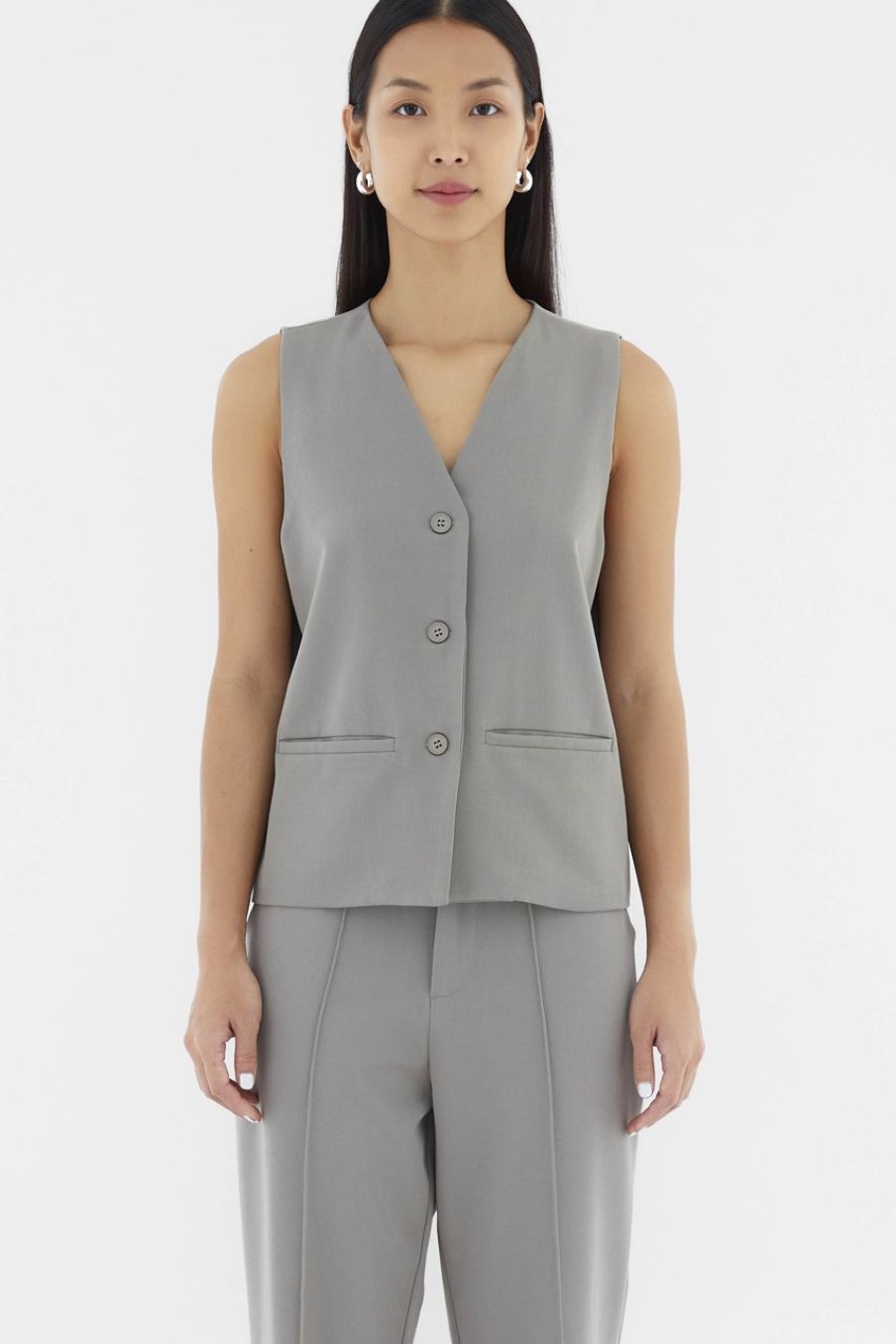 Women The Editor's Market Tops | Vemeryn Waistcoat Concrete