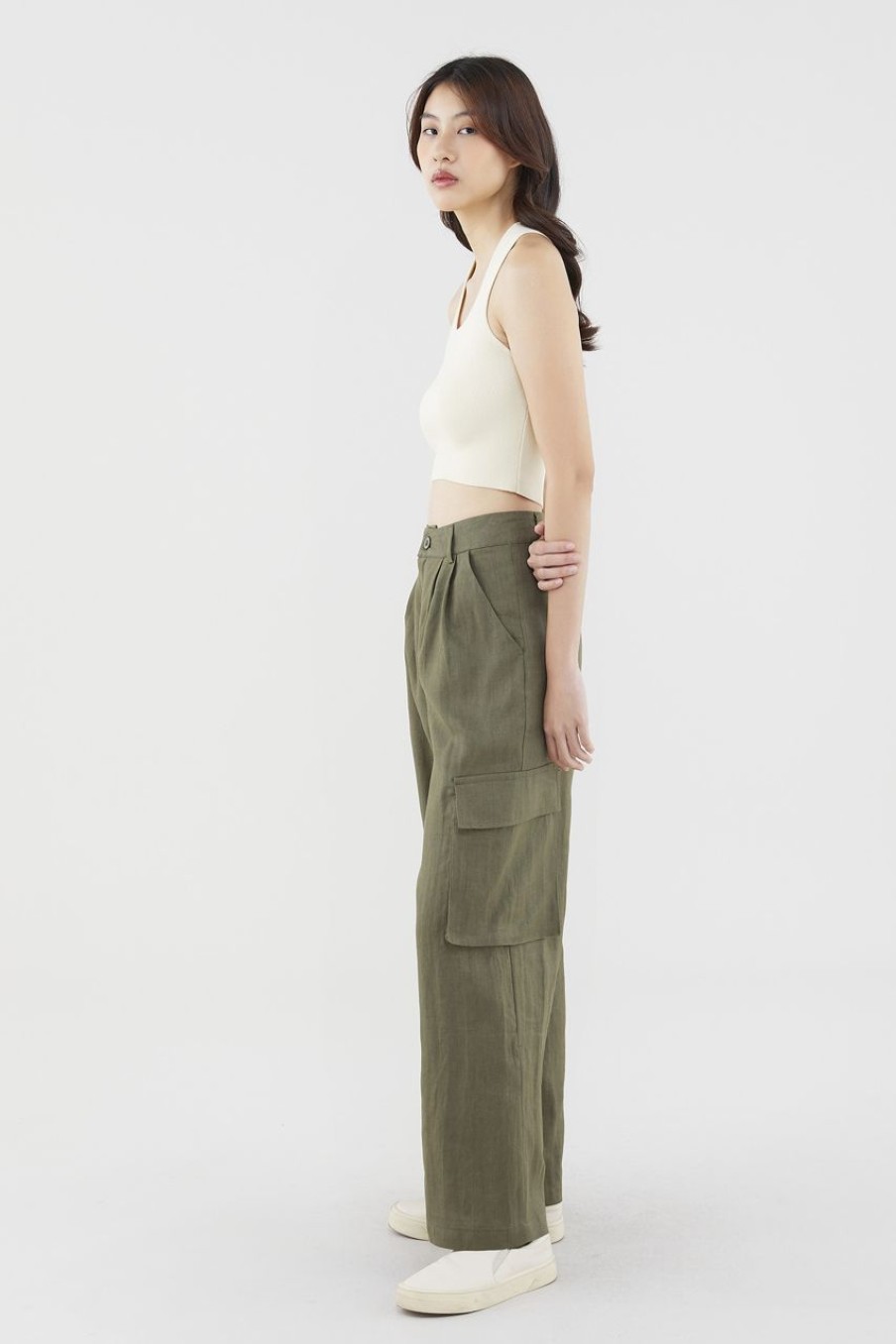 Women The Editor's Market Pants | Marcelyn Linen Utility Pants Safari