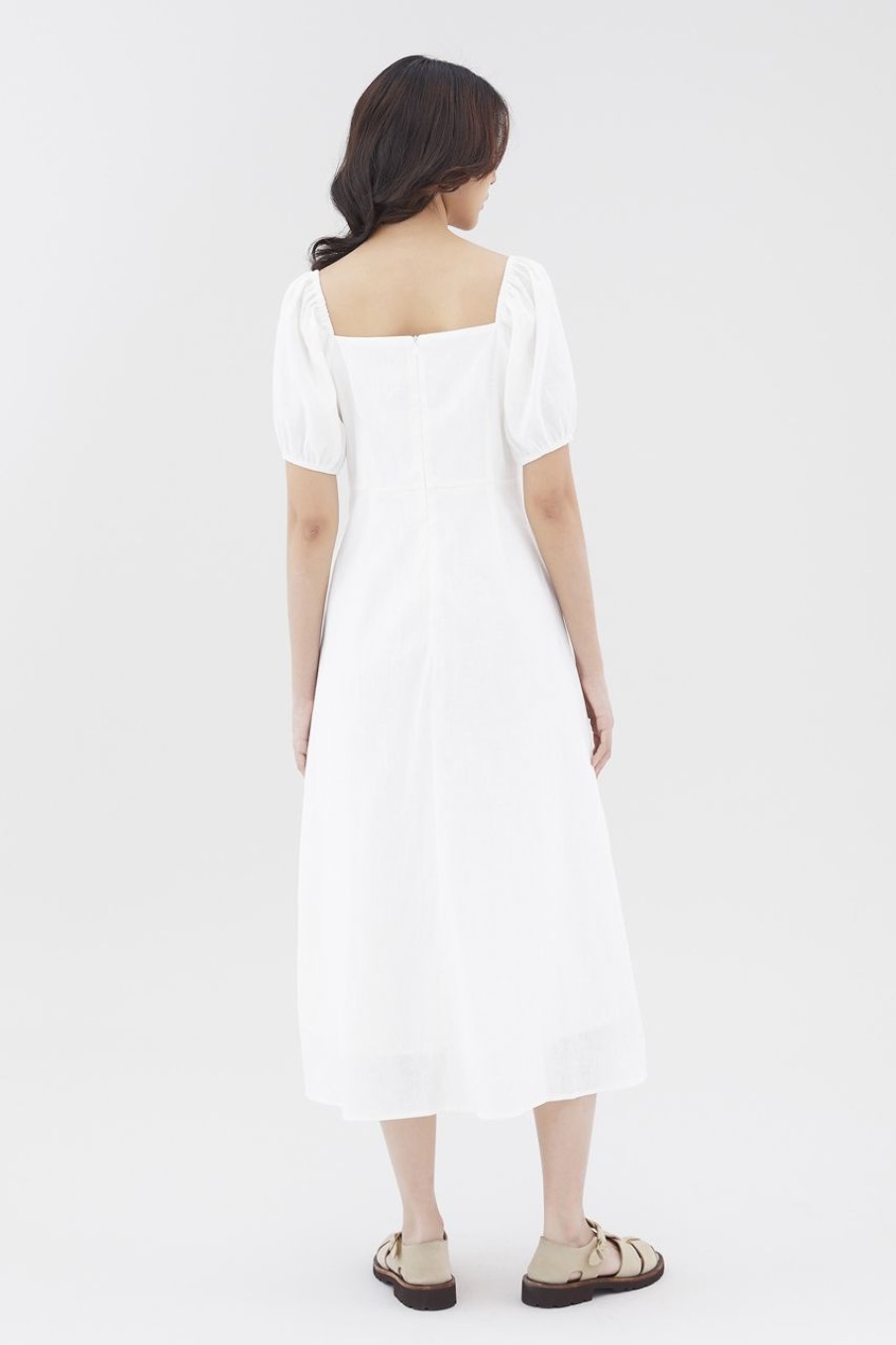 Women The Editor's Market Dresses | Logan Linen Puff-Sleeve Dress White