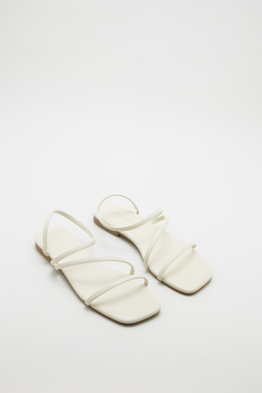 Women The Editor's Market Flats | Danae Strappy Sandals Almond