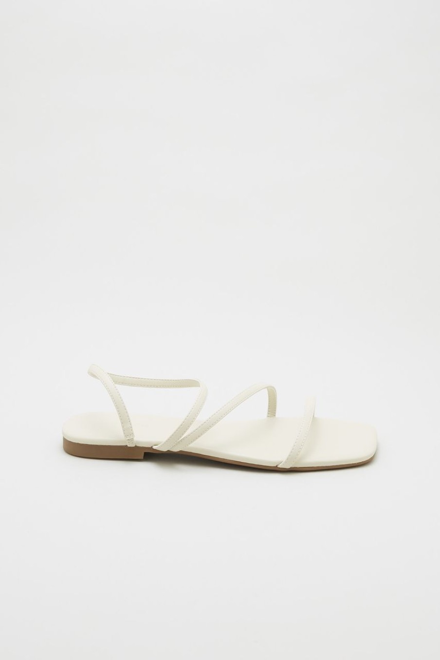 Women The Editor's Market Flats | Danae Strappy Sandals Almond