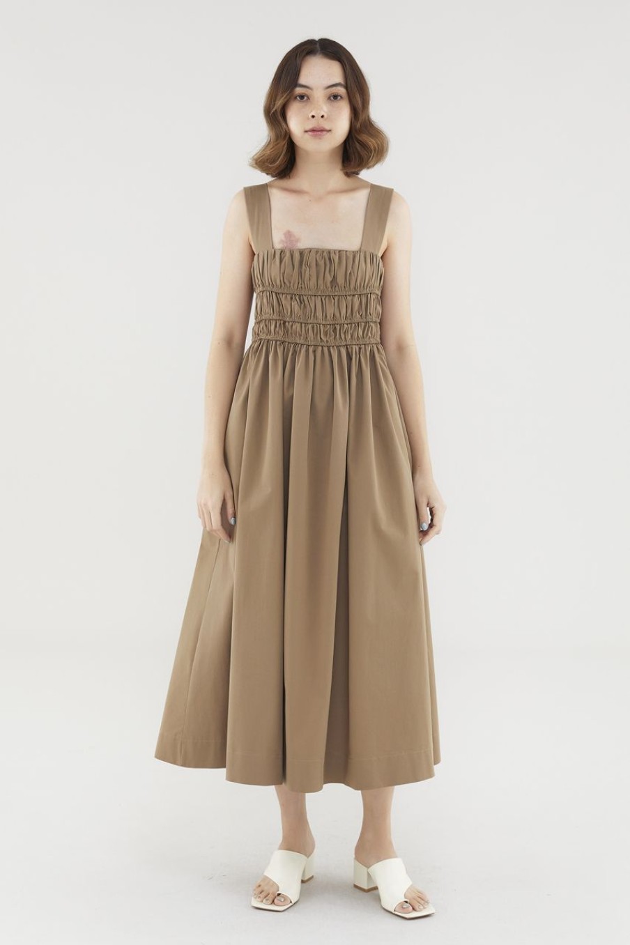 Women The Editor's Market Dresses | Stefani Ruched Dress Mink