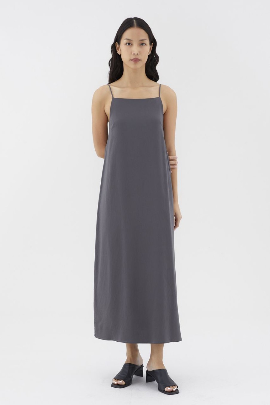 Women The Editor's Market Dresses | Zanessa Column Dress Charcoal