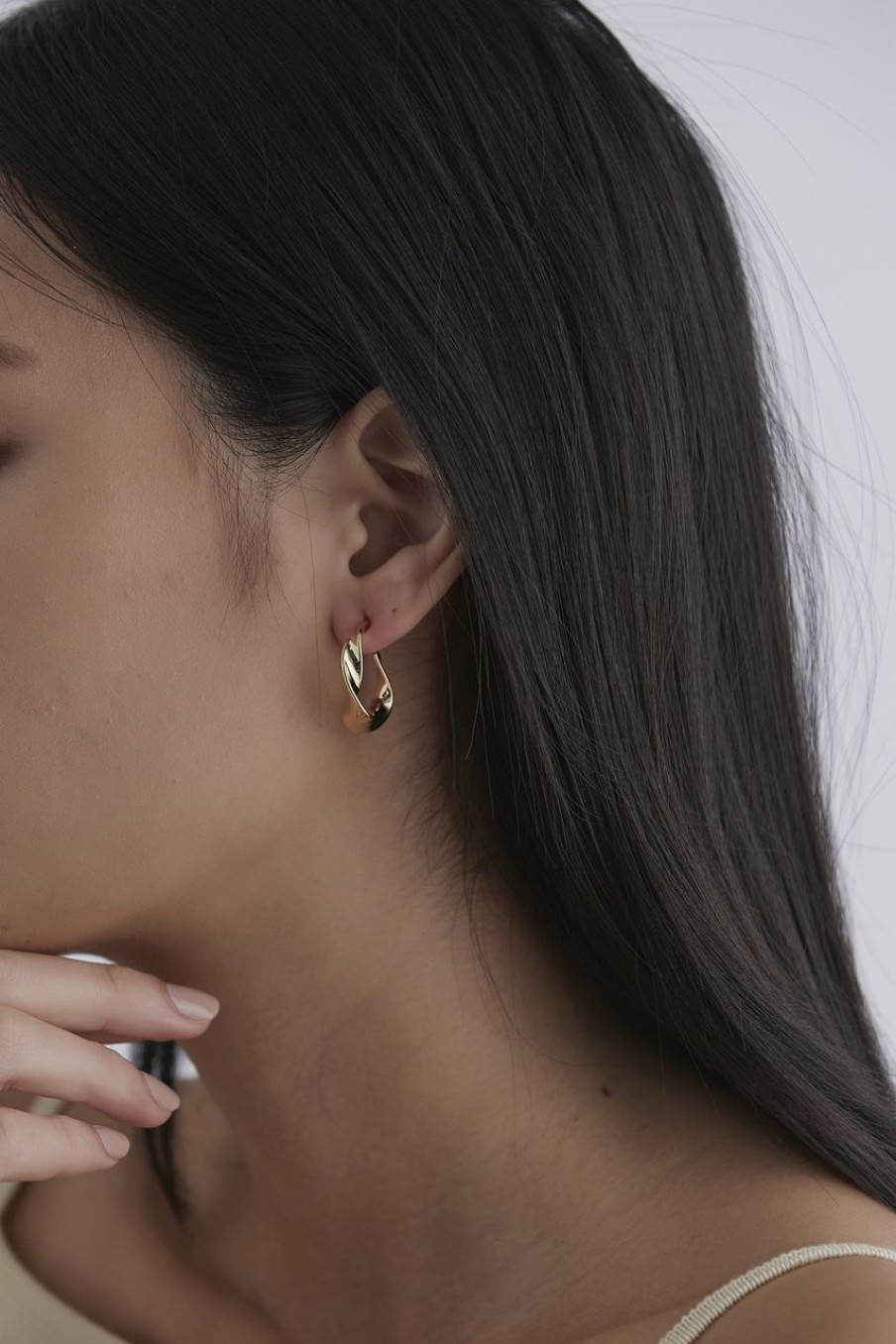 Women Afterall Earrings | Heide Hoop Earrings Gold