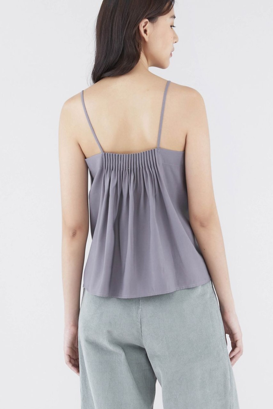 Women The Editor's Market Tops | Sorena Pleated Back Top Graphite