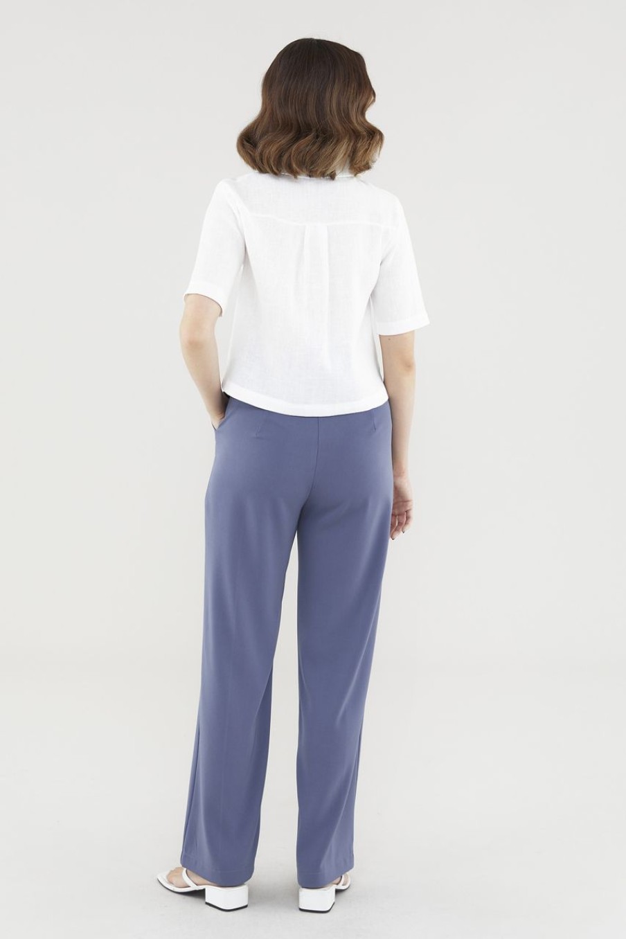 Women The Editor's Market Tops | Veerle Linen Relaxed Shirt White