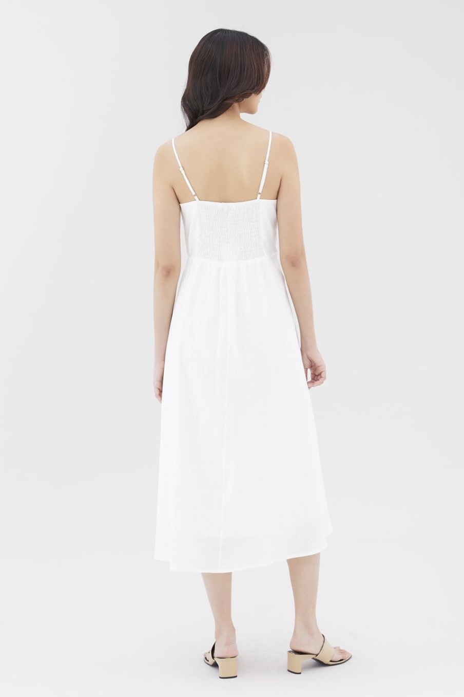 Women The Editor's Market Dresses | Harper Linen Swing Dress White