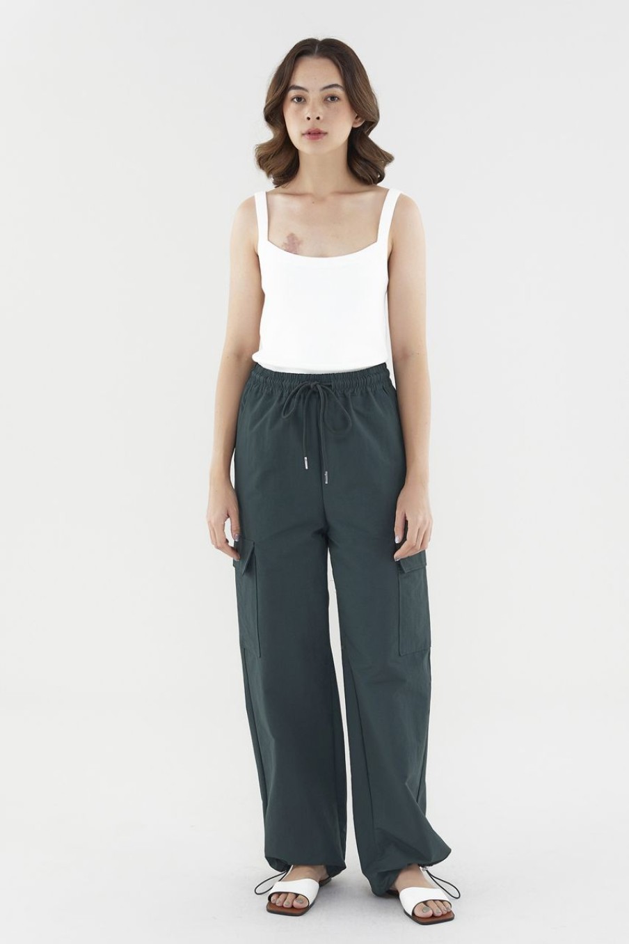 Women The Editor's Market Pants | Emaline Utility Pants Evergreen