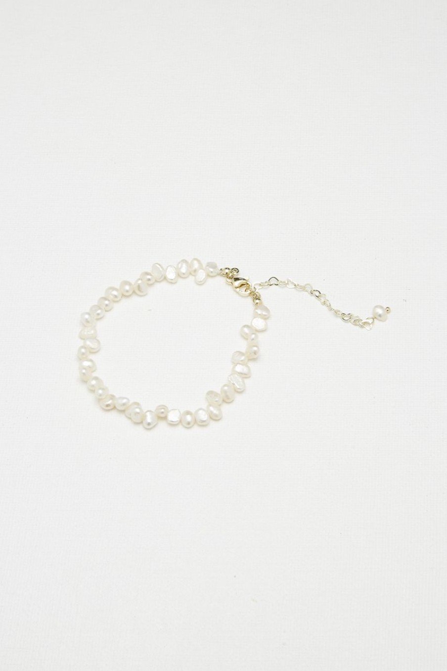 Women Afterall Bracelets | Averi Bracelet White