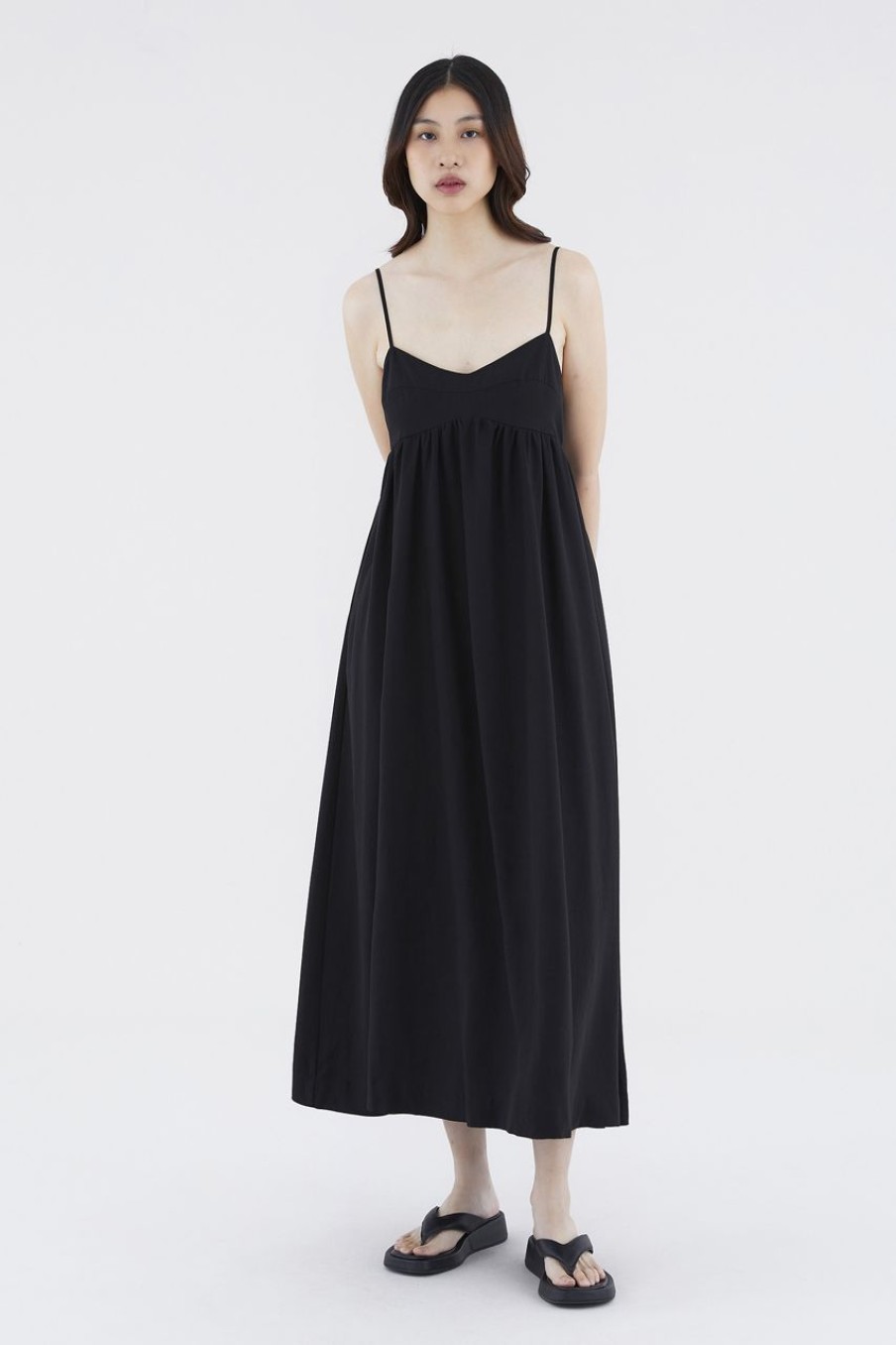 Women The Editor's Market Dresses | Balga Empire Maxi Dress Black